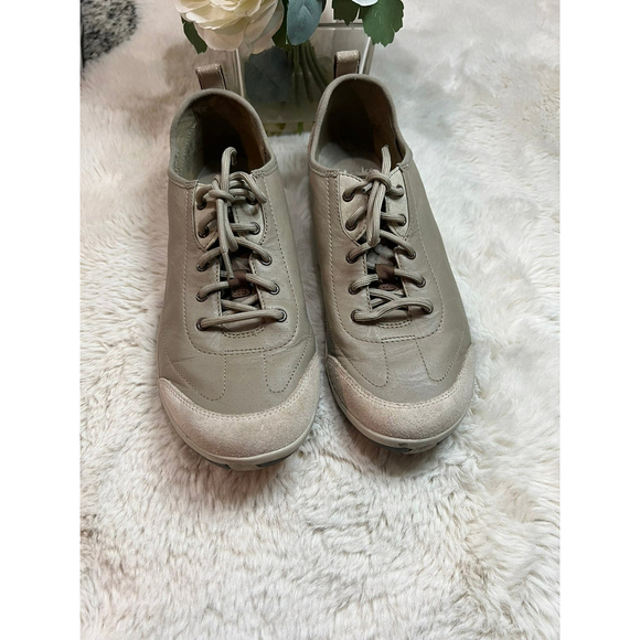 LARKS IBEECK OXFORD LACE UP BIEGE  NUBUCK LEATHER SNEAKERS Sz.9.5 UK 7 EU41 - Picture 5 of 9